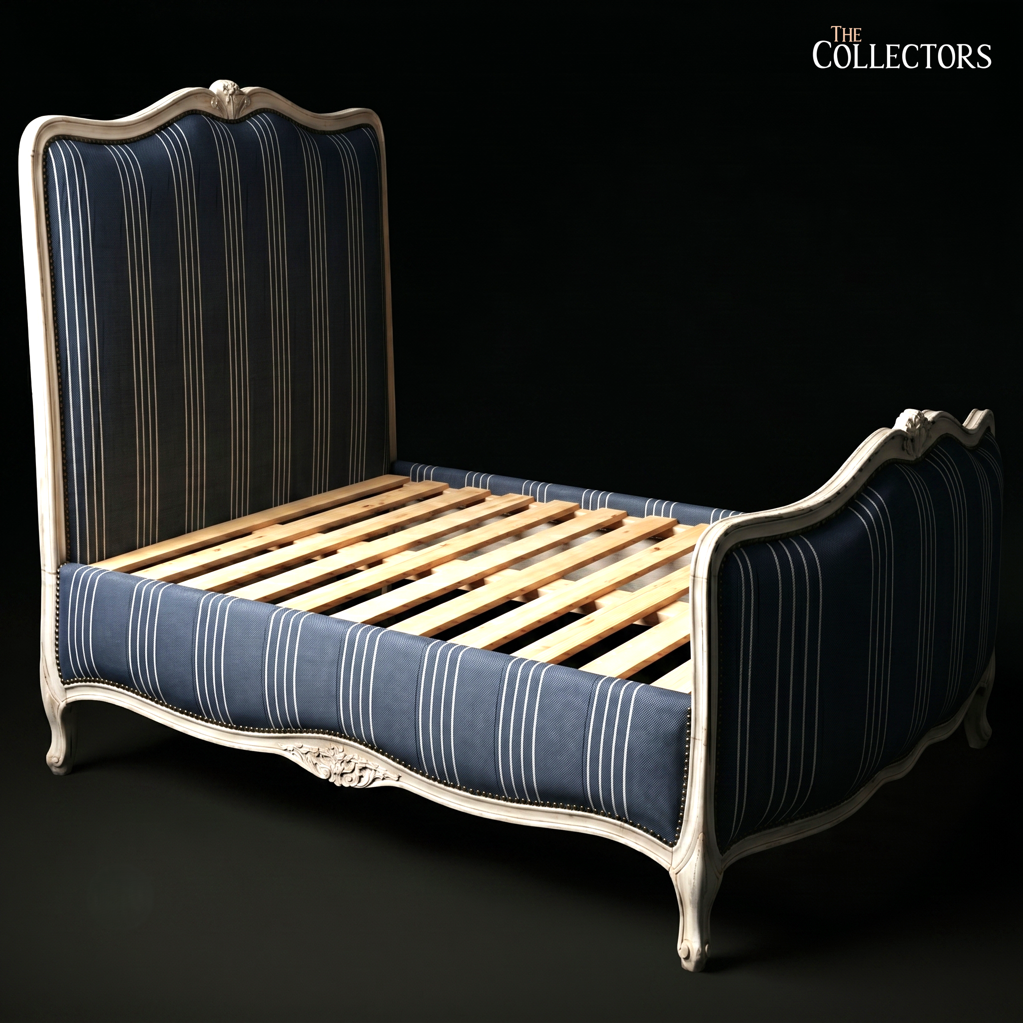 Blanc Cassé & Marine - A Louis XV Lit de Milieu
