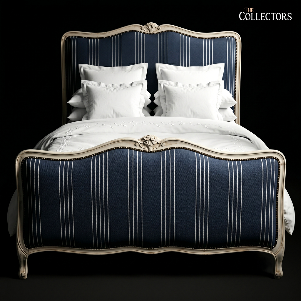 Blanc Cassé & Marine - A Louis XV Lit de Milieu