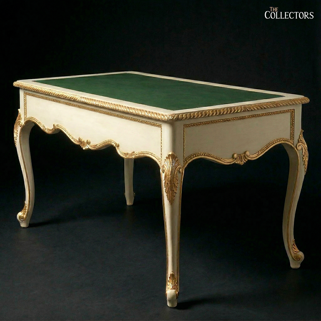 Château de Chantilly Louis XV Writing Bureau Set
