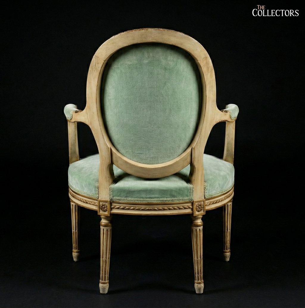 La Fauteuil de Lumière – The Gilded Mint Louis XVI Armchair