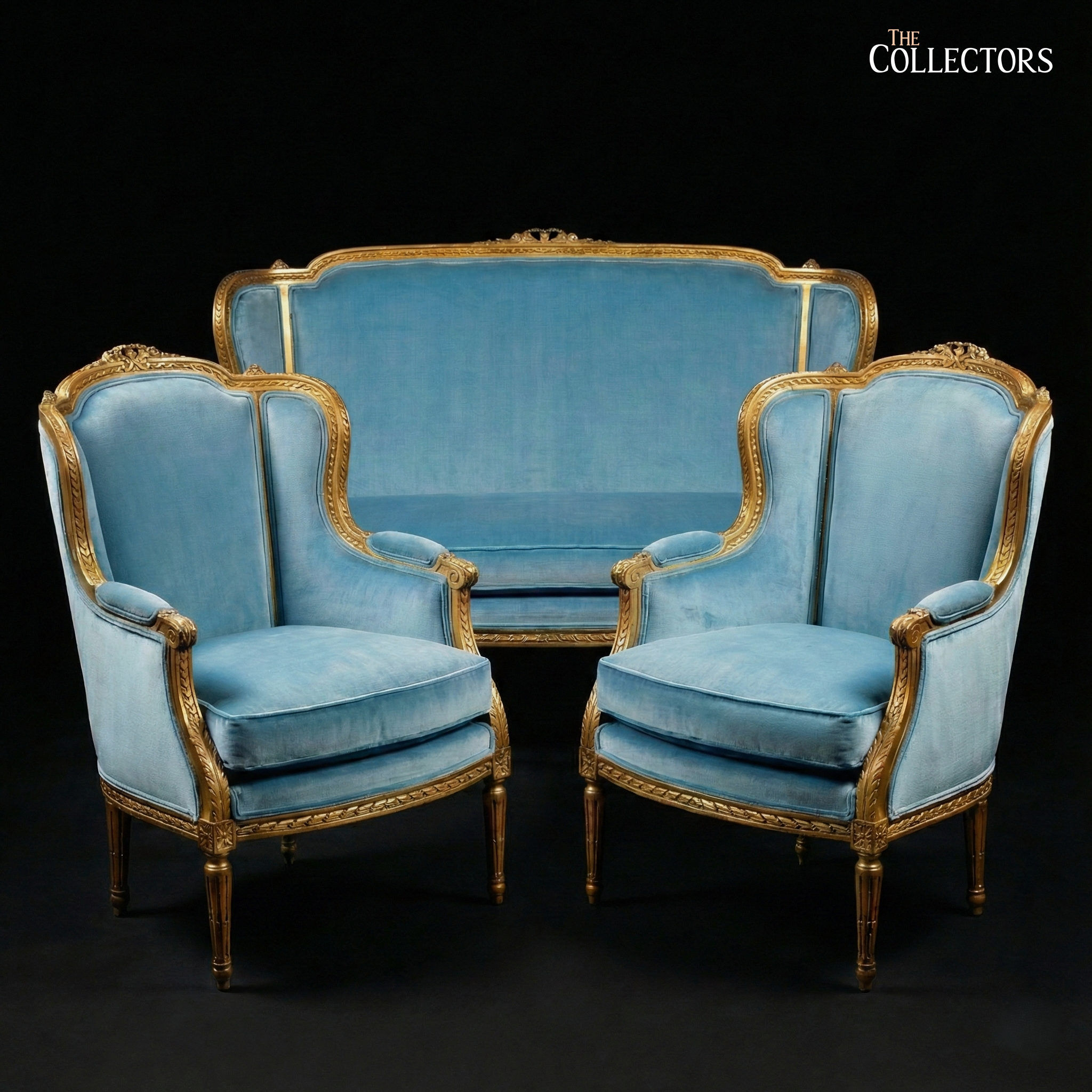 Le Salon Céleste - The Celestial Parisian Salon Suite