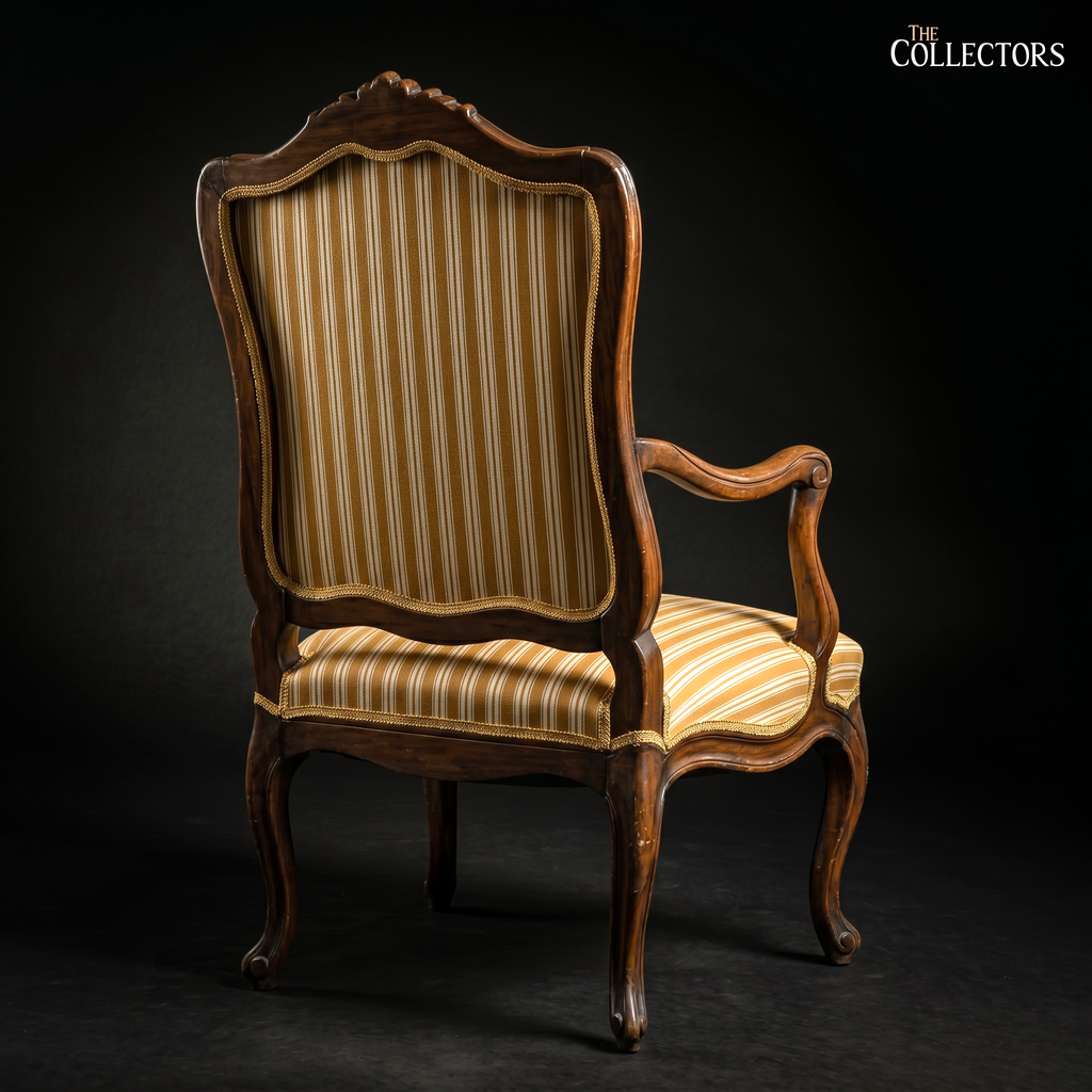Rocaille en Repos - A Louis XV Fauteuil à la Reine