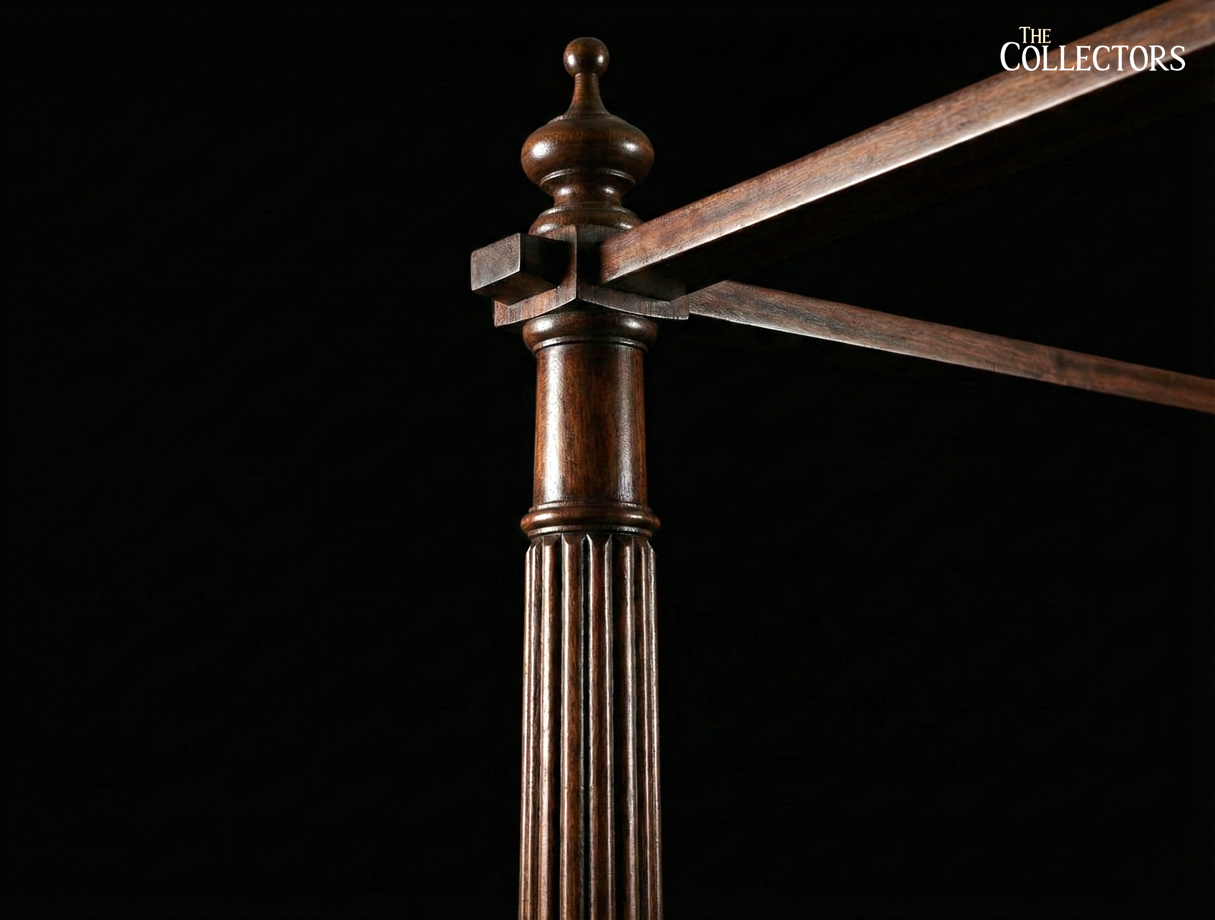 The Colonial Portside Canopy Bed