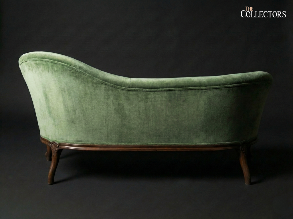 The English High Victorian Spoonback Settee