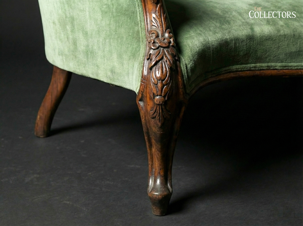 The English High Victorian Spoonback Settee
