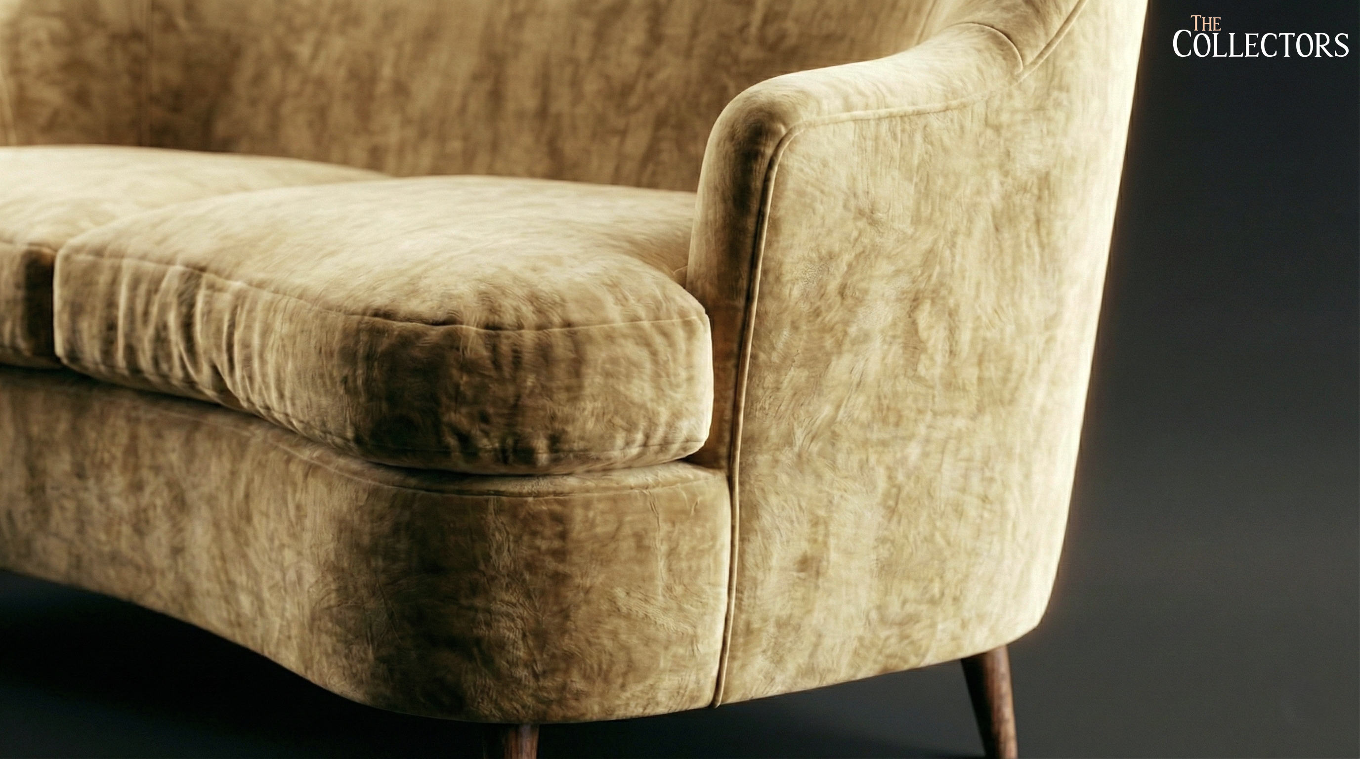 The Novecento Milanese Club Sofa Set