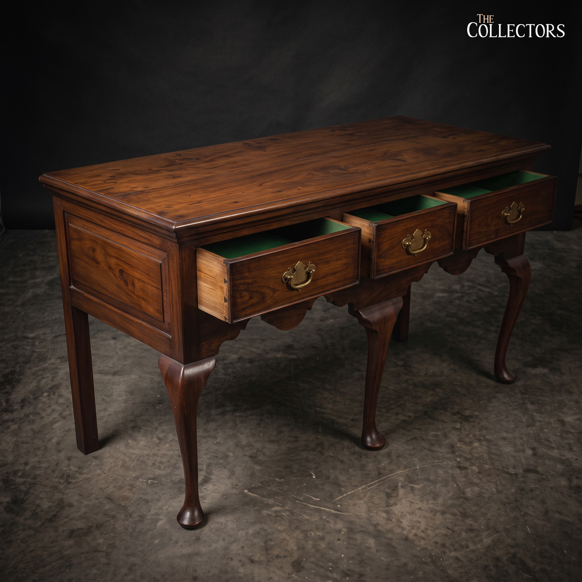 The Queen Anne Style Cotswold Manor Dresser Base
