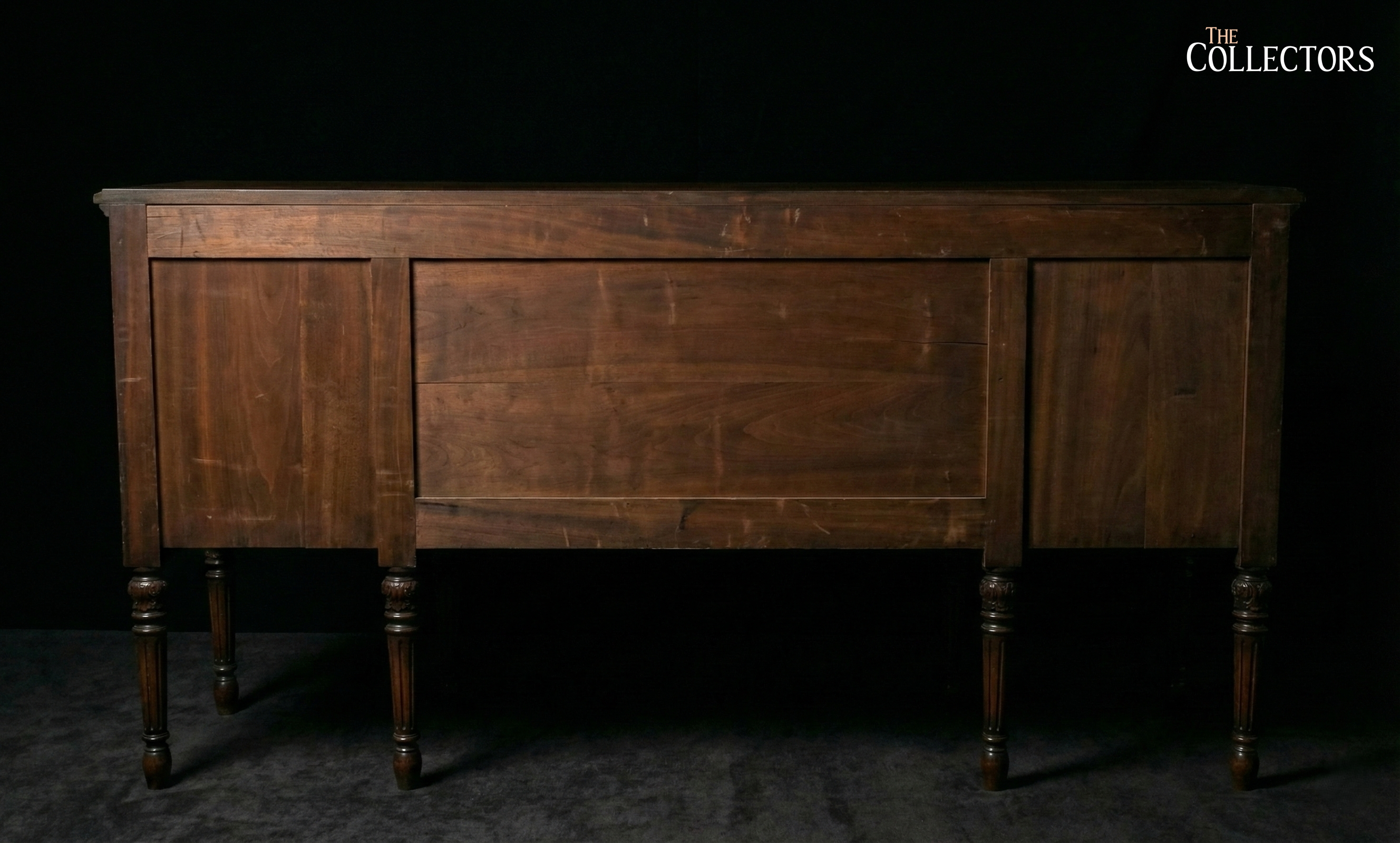 The Somerset Acanthus-Rosette Banquet Console