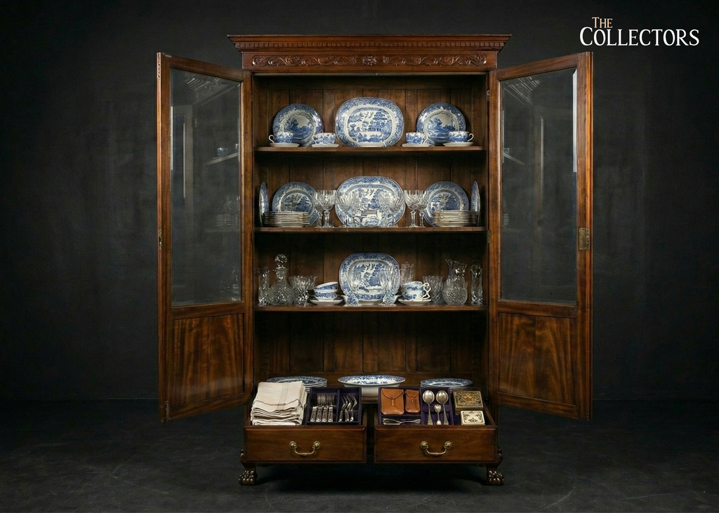 The Stratford Rosette-panel Glass Hutch