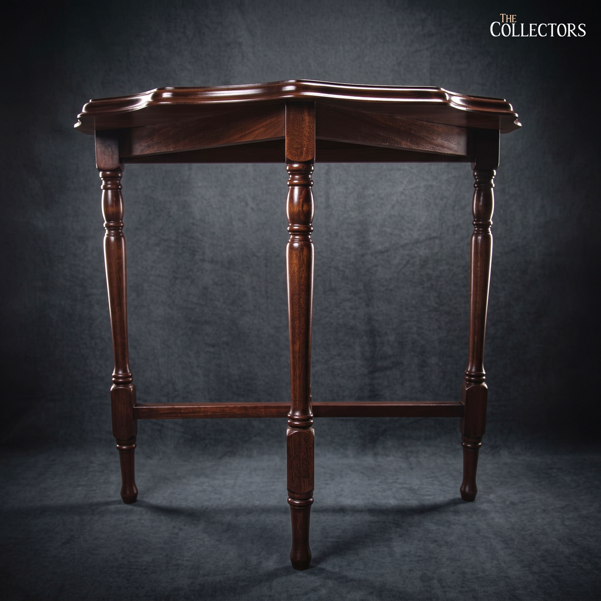 The Windermere Serpentine Console