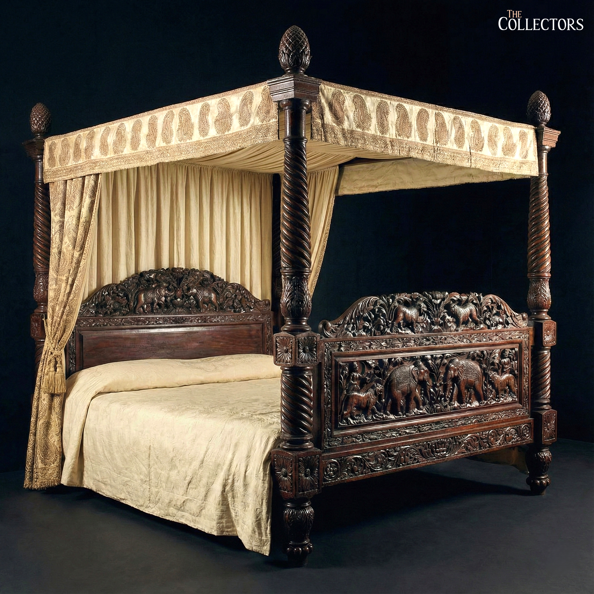 The Bygone Mysore Heritage Canopy Bed